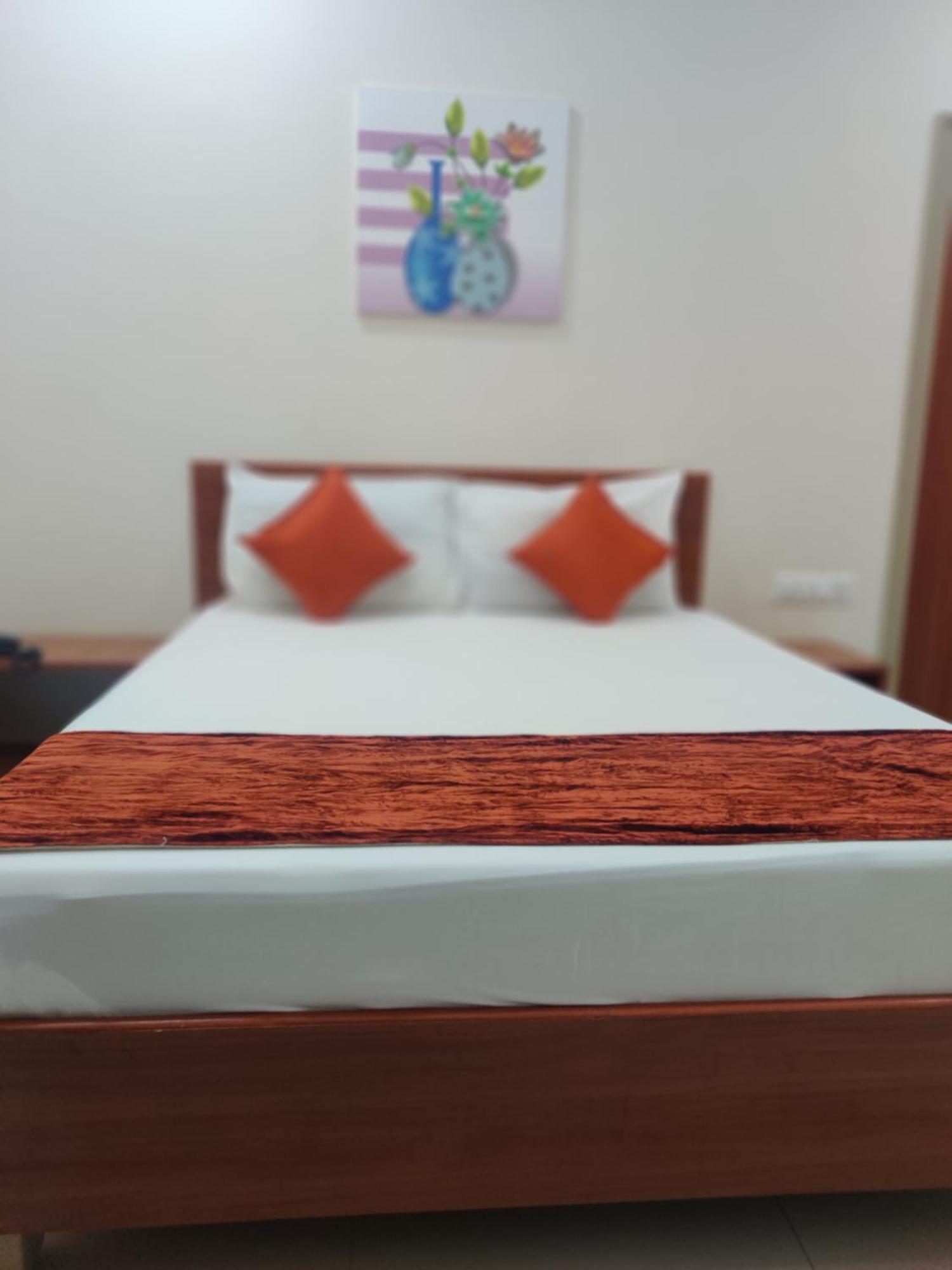 Mulberry Inn Bengaluru Szoba fotó